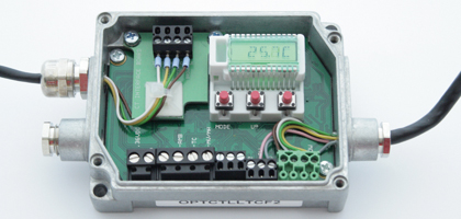 The electronic box enables an easy switching of digital interfaces